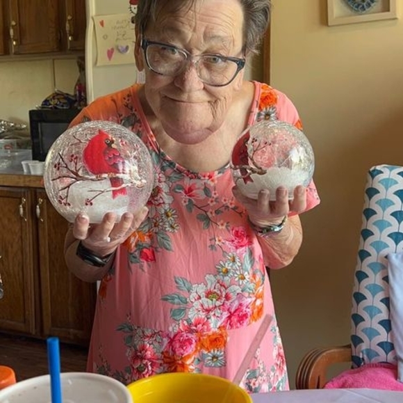 Meet your Posher, Bertha - Picture 1 of 1